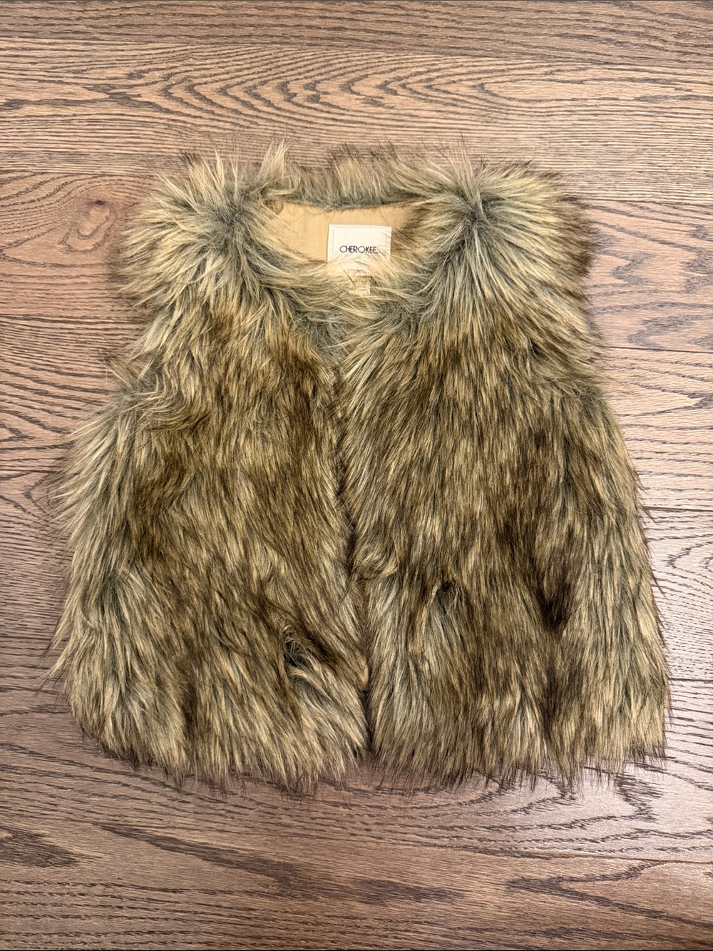EUC Cherokee Girls Faux Fur Vest in Golden Brown